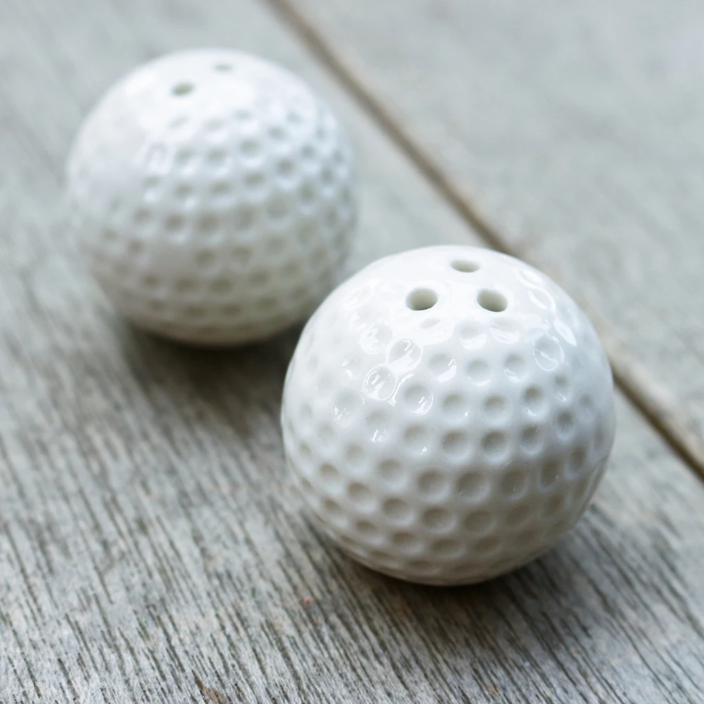 Белый керамический мяч для гольфа для украшения стола свадебный подарок, 2 шт. круглая Солонка и перец шейкер, для сезонных приправ инструменты