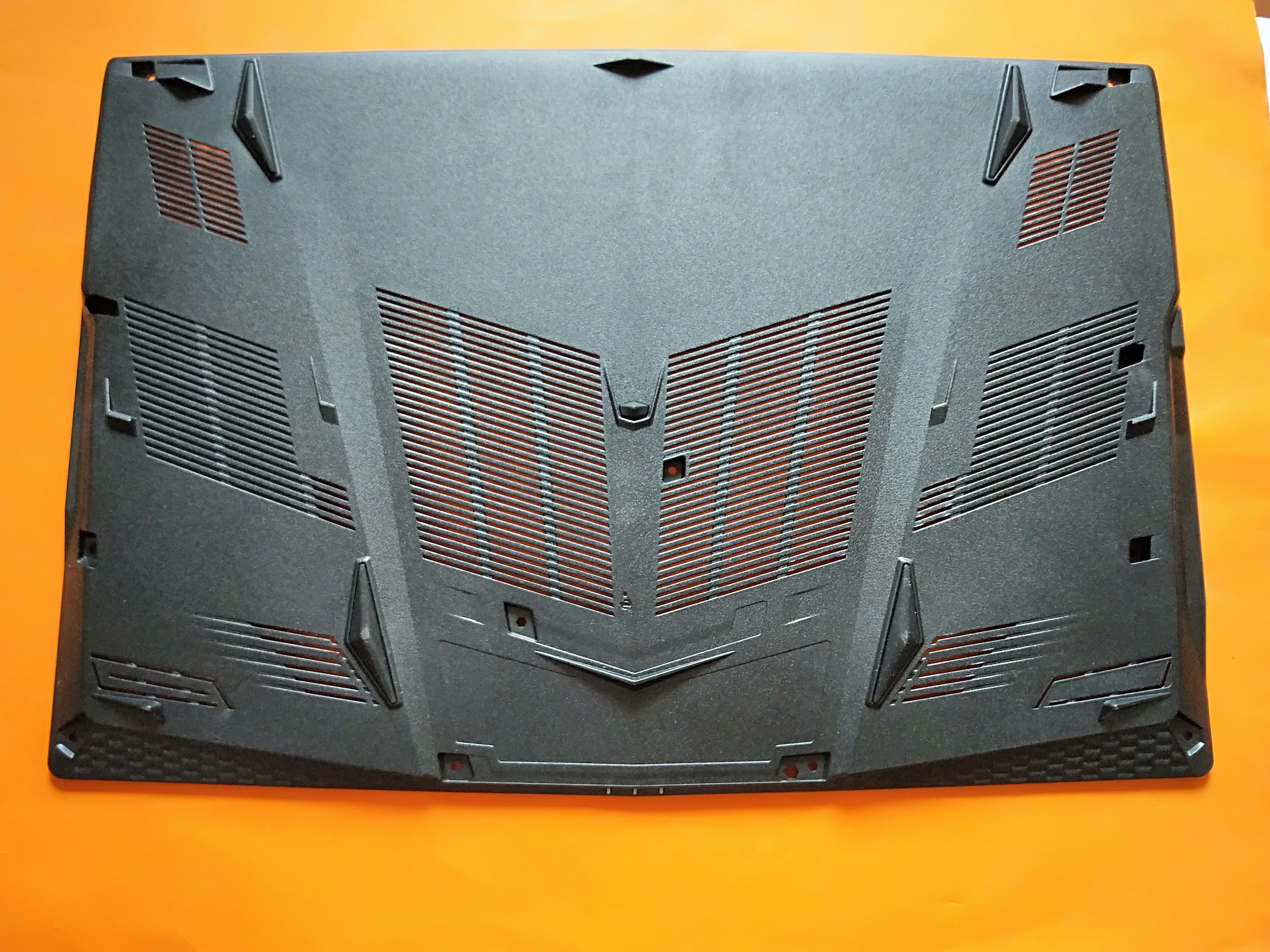 Чехол для MSI GL63 D