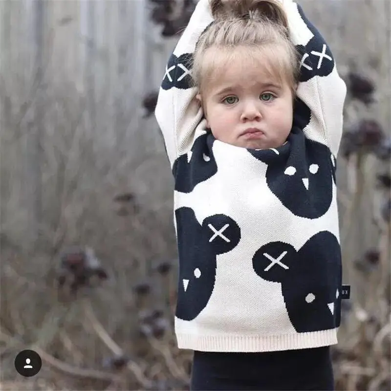 Модный детский свитер для девочек, свитер с рисунком медведя для маленьких девочек, пуловер, детская одежда, Осеннее детское трикотажное пальто