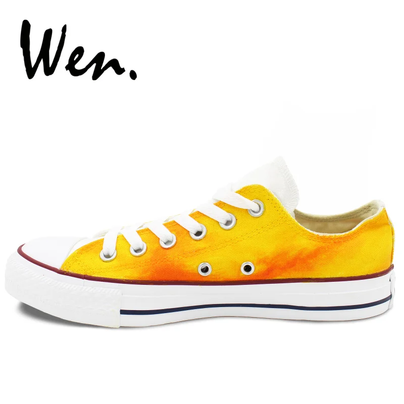 Personnalisé Top Toile Low De D'anniversaire Hommes Jaune Conception À Casual Femmes Cadeaux Uzumaki Naruto Noël Pour Main La Peint Wen Chaussures OPw7fx0q