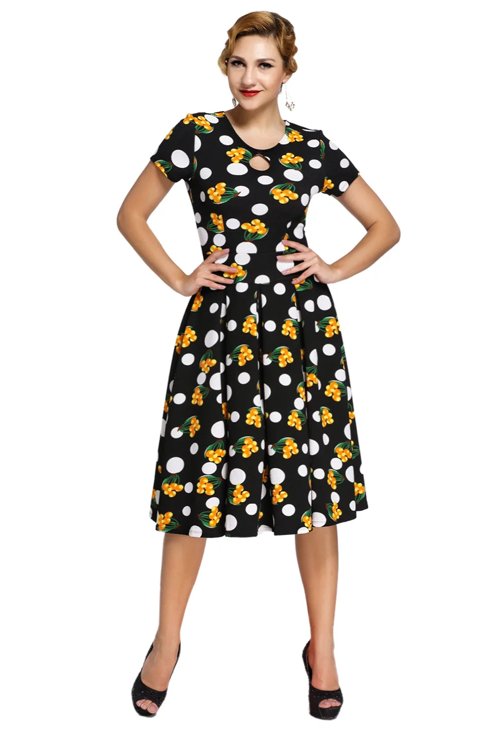 retro attire 80's for female