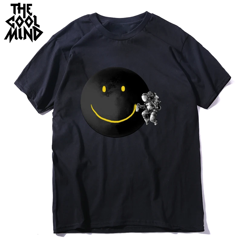 

THE COOLMIND 100% cotton summer loose moon print men T shirt casual short sleever male tshirt mens tee shirts top t-shirt