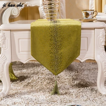

2017 New European-style Luxurious Diamond Table Runner & Placemat Decoration For Wedding Banquet Hotel Table Cloth