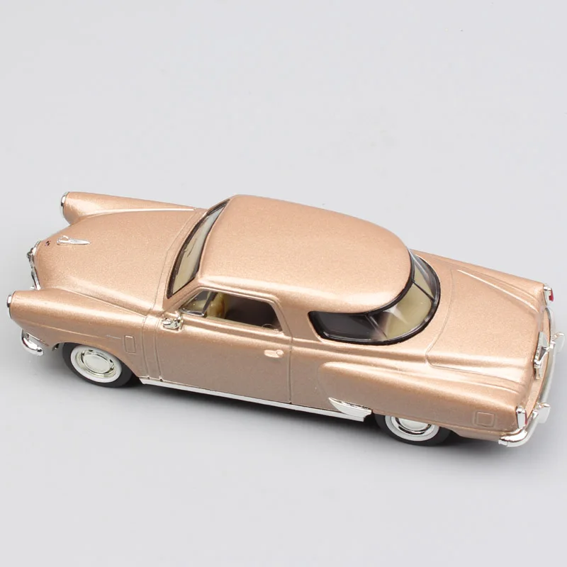 Beste Kid s 1 43 Schaal merk mini classic 1950 STUDEBAKER CHAMPION Deluxe metal gegoten gedetailleerde replica auto voertuig hobby nieuw in doos