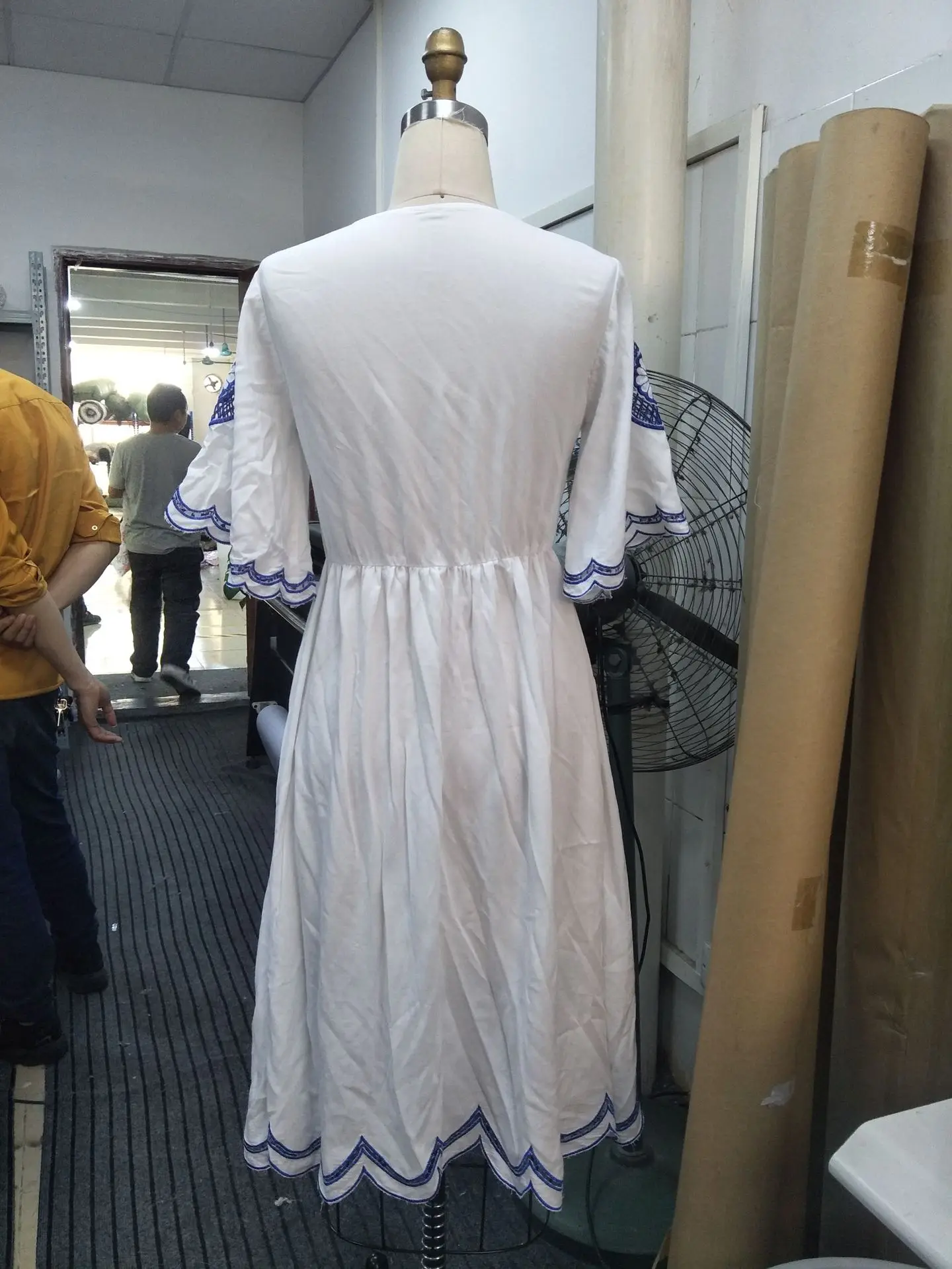 Новое богемное платье, чистый хлопок, цветы, вышивка, полое пятиконечное праздничное платье с короткими рукавами