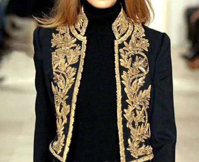 Mr.nut 2019 European and American fashion stand collar printing short small suit jacket female