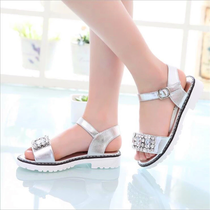 

2018 Summer Rhinestones Girl Pu Leather Flower Sandal Children Fashion Girl Red Black Silver High- quality Princess Shoes 26-37