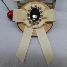 Модные Повседневные womam женской моды бабочка горный хрусталь Винтаж Брошь Pin платье воротник пальто корейский матч лук