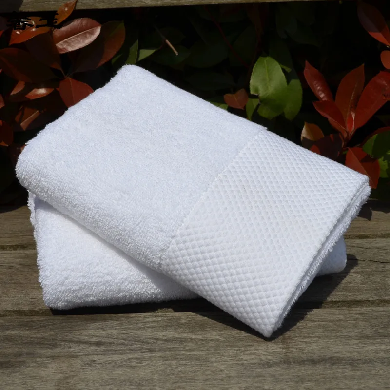 white towel 2