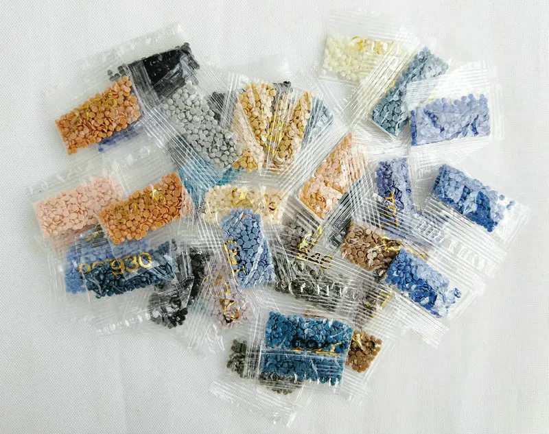 Белые Стразы Для Алмазной Мозаики Купить