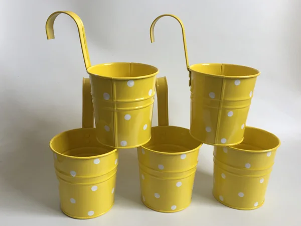 

Cute Hanging bucket D9.5XH17CM tin box Iron pots for Kindergarten Balcony Flower Pot metal Planter Dot design colored