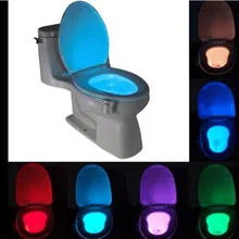 Sensor de luz por movimiento PIR nocturna LED 8 colores cambio automático Luz de baño