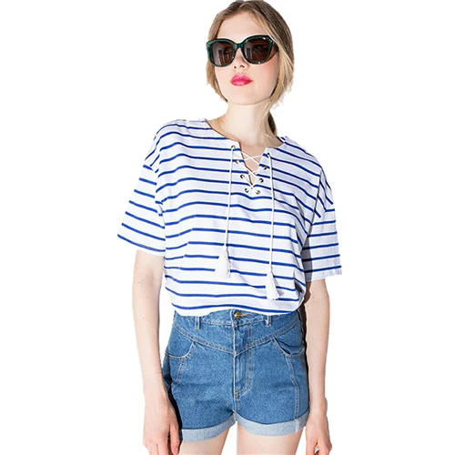 camisa blanca con rayas azules mujer