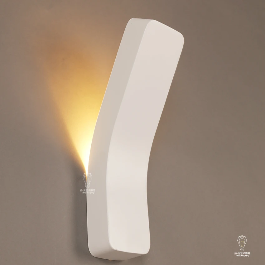 

New modern metal lighting lamp wall lamp Prato m