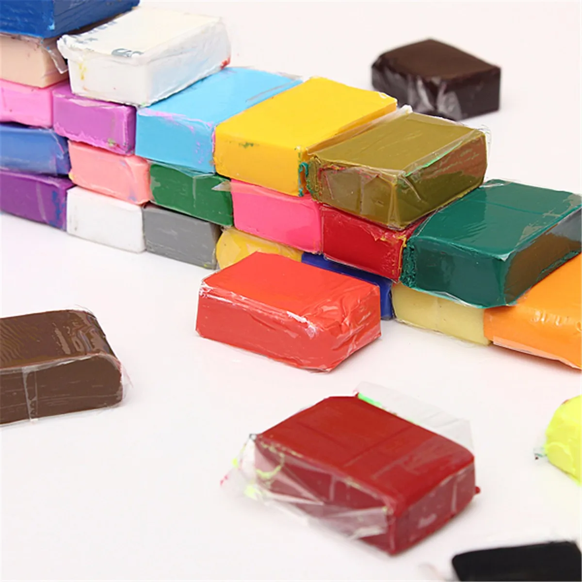 

Light Clay Air Dry Polymer Plasticine Modelling Clay Super Light DIY Soft Crea.tive Handgun Educational Clay Toys 32 Color/set
