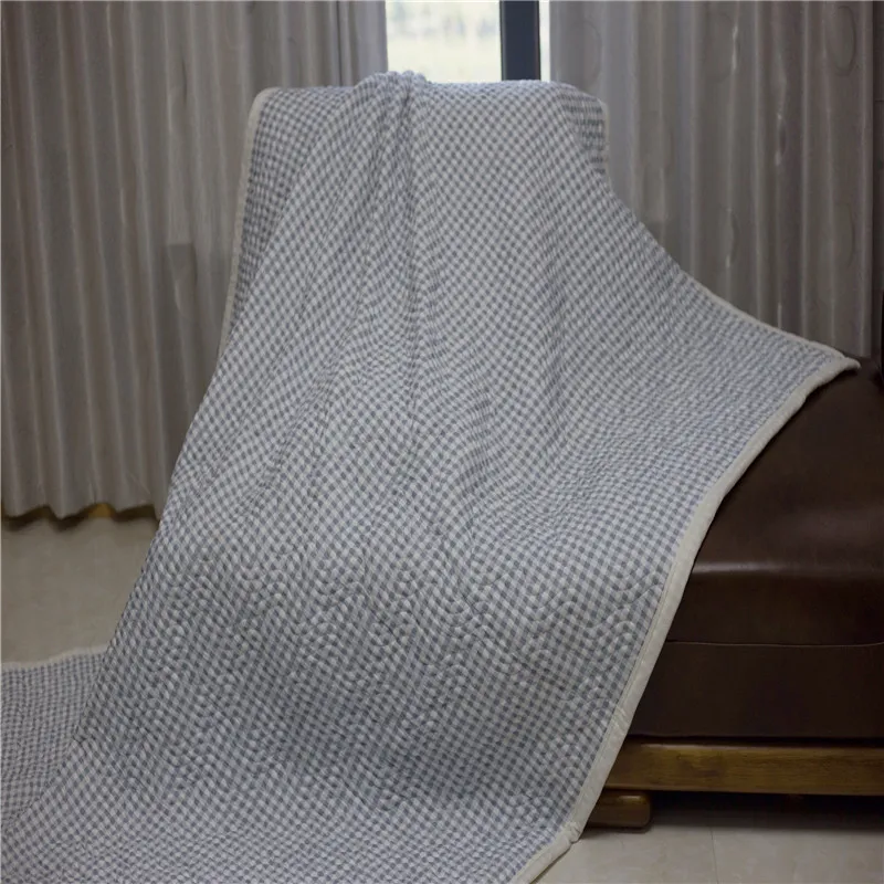 

Simple And Fashionable Light Blue Tartan Pattern Blanket Warm Soft Fleece Blankets Double Layer Throw On Sofa Bed Plane Plaids