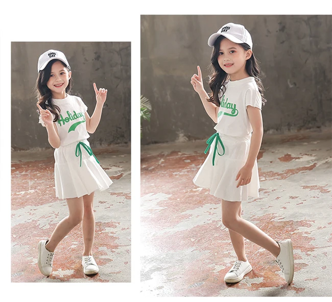 10656831083_1818661864