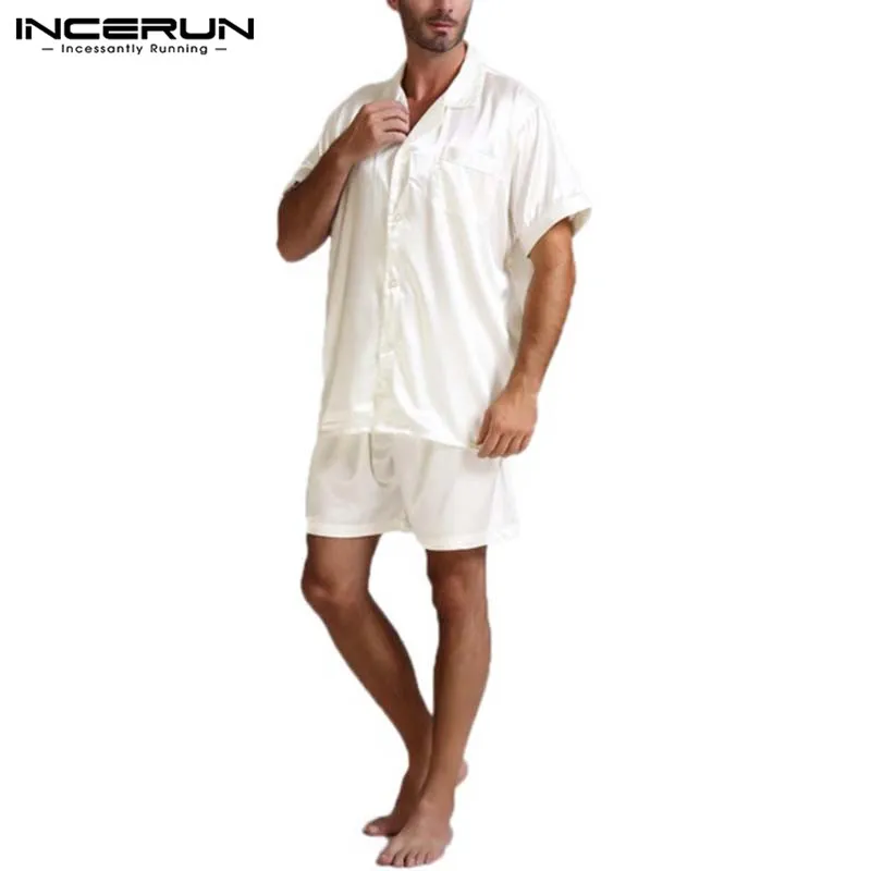 Pijamas e Moda Íntima