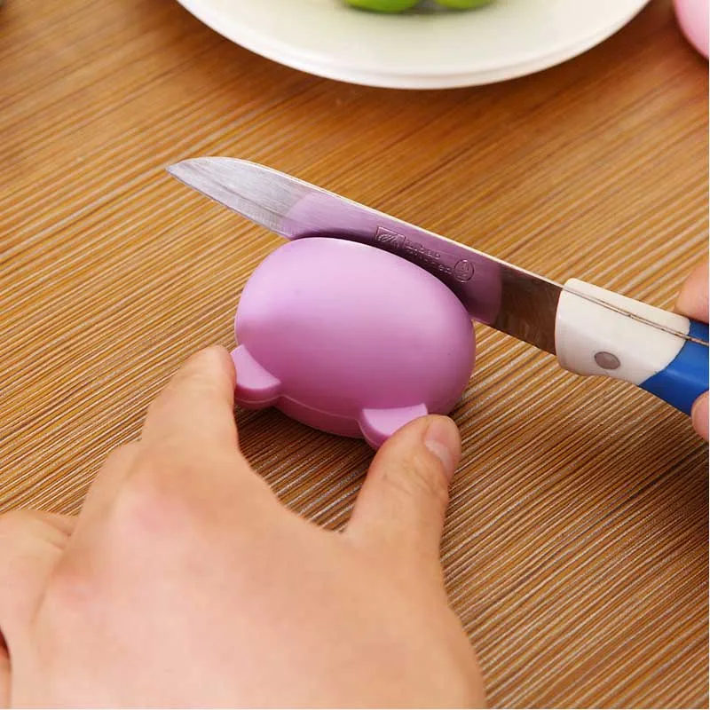 

Cartoon Knife Sharpener Kitchen Tools Mini Knife Grinding Mill Multifunction 1 PC Whetstone Portable