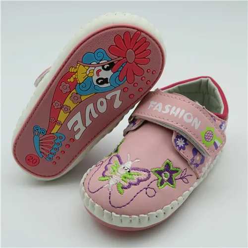 Apakowa/Обувь для малышей из искусственной кожи; обувь для маленьких девочек; Домашние Нескользящие мокасины для самых маленьких; детская обувь на шнуровке - Цвет: pink