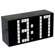 Large Display Wall Clock Personalized Desk Clocks With Countdown Thermometer Function