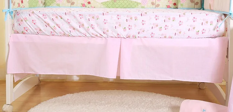 Набор постельного белья с аппликацией из мультфильма