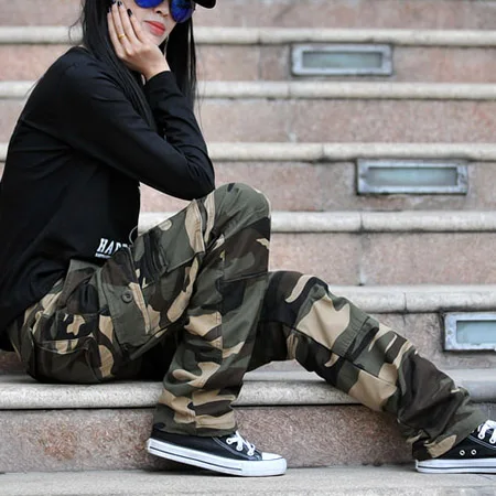 

Camouflage Large Size Cargo Pants Women loose Cotton Casual Trousers Plus Size female Harem Hip Hop Baggy Army Pants