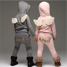 Одежда для девочек новая модная одежда для мальчиков Детский комплект одежды из флиса с крыльями для мальчиков и девочек, хлопковая одежда Детские комплекты с капюшоном одежда для маленьких девочек