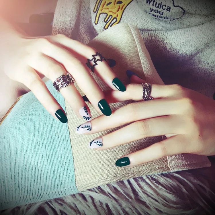 

24pcs/set Simple dark green leaves Self-adhesive false nails,Middle-long Small round head full nail tips bride finger art tool