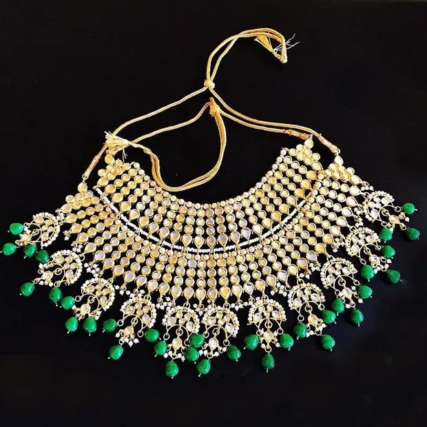 Нежный индийский ювелирный набор, этнический Роскошный аксессуар, ожерелье, серьги, брови, кулон, набор из 3 предметов, Ретро зеленый Болливуд, ювелирное изделие