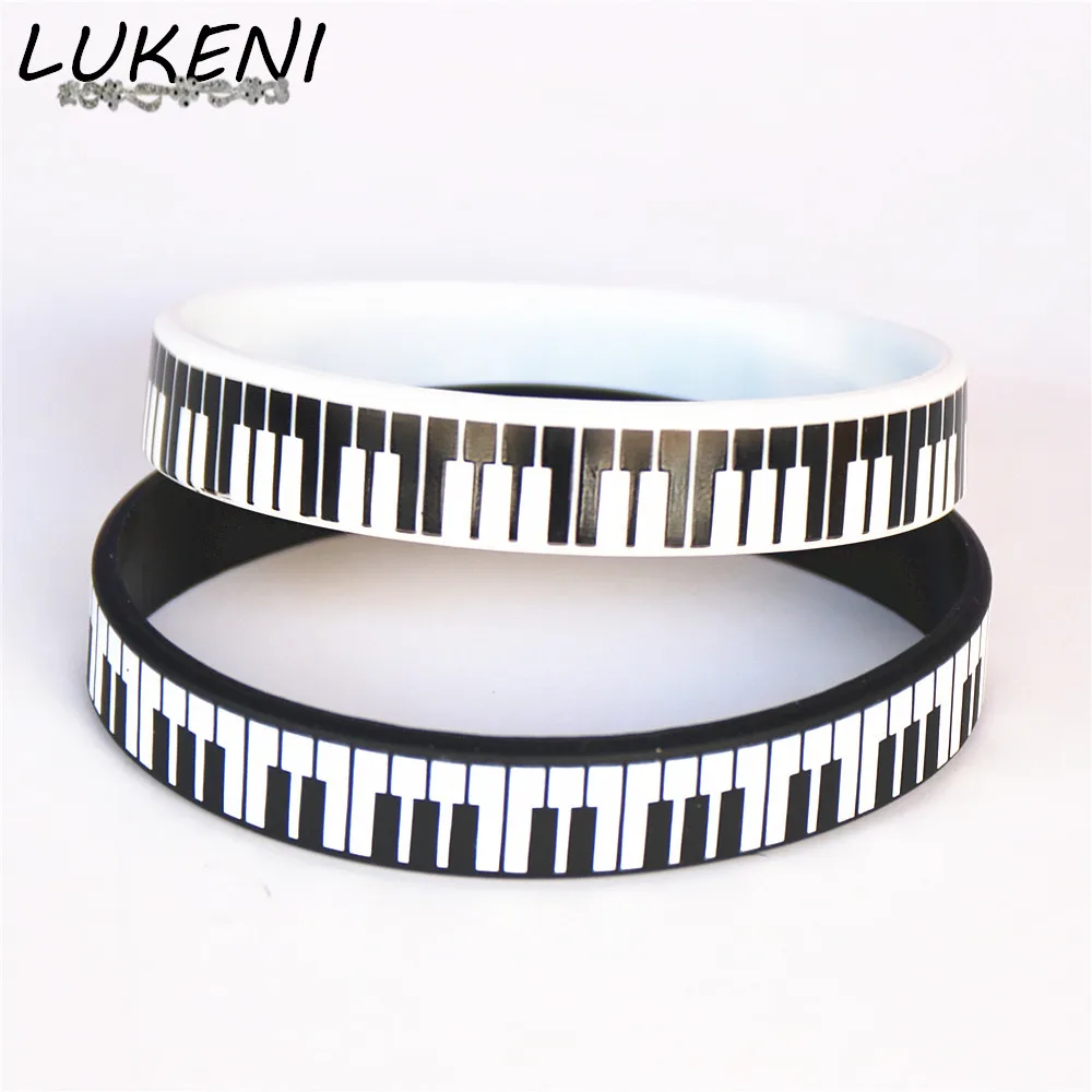 Lukeni 50 шт. черный белый напечатанный PianoKeycboard силиконовый браслет и браслеты для любителей музыки SH081