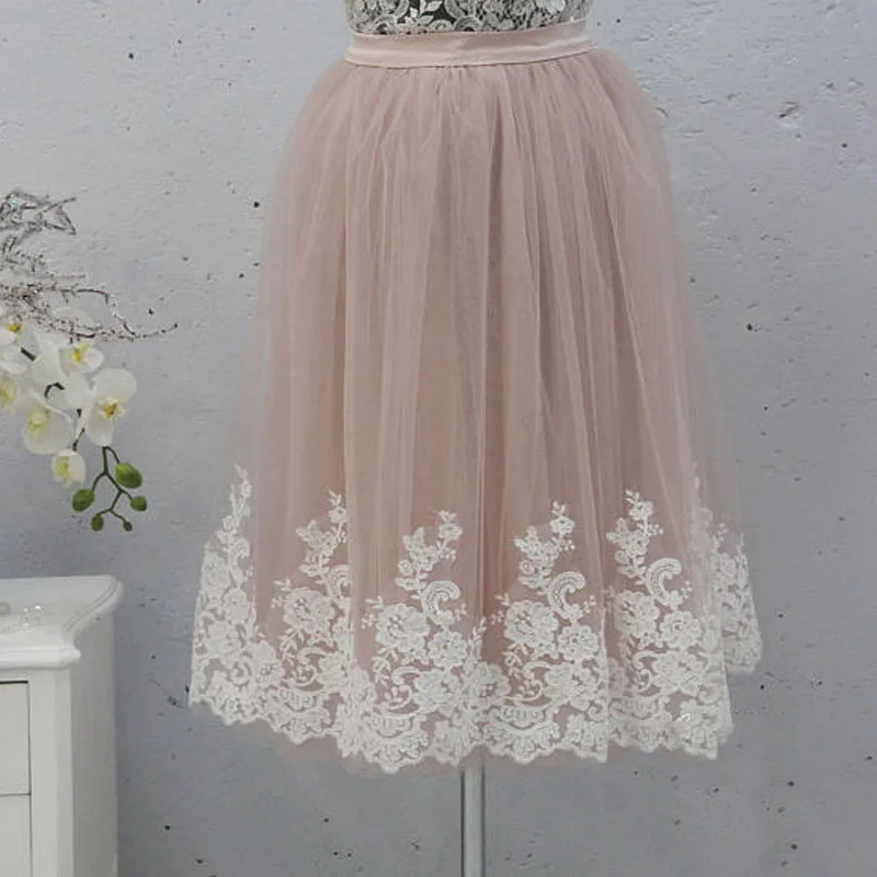 

Pretty Blush Pink Tulle Skirts With Appliques 2018 New Fashion Knee Length Tulle Skirt Women Zipper Style Custom Made Saias