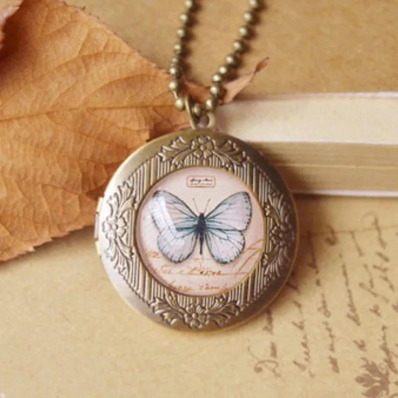 

Flyleaf Handmade butterflies birds Eiffel Tower long necklace retro bronze photo frame Necklaces & Pendants vintage jewelry