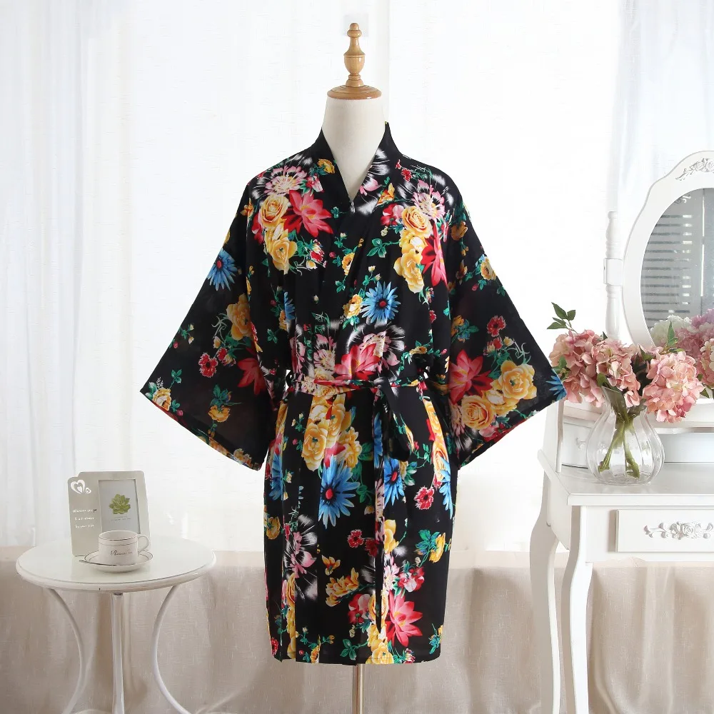 

Women Cotton Wedding Bride Bridesmaid Robe Floral Bathrobe Short Kimono Robe Night Robe Bath Robe Fashion Dressing Gown Nighty