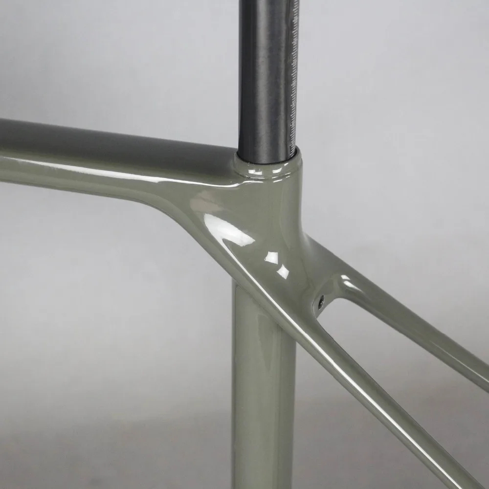 Sale 2019 new  disc carbon road frame  Bicycle Frameset  Axle thru  EPS technology disc road bike frame custom paint 3