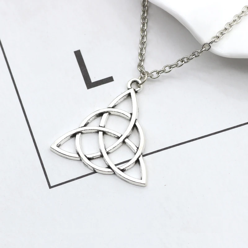 Женская цепочка с подвеской в виде треугольника|women necklace|necklace women necklacenecklace |