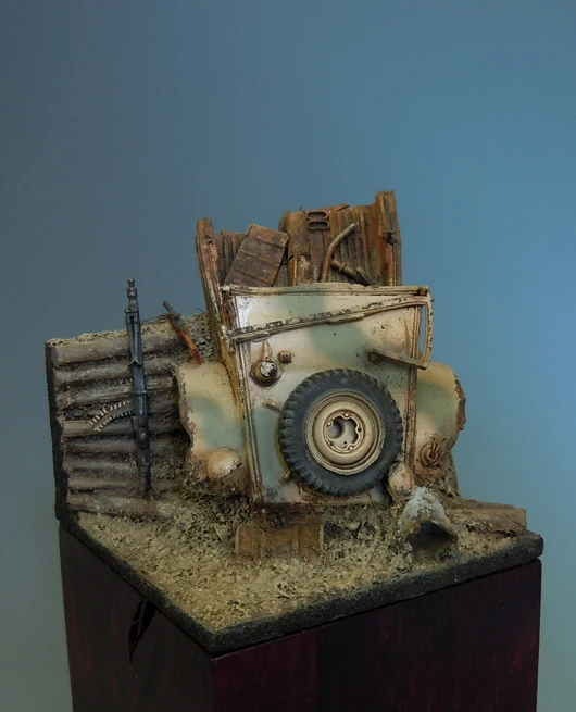 

Unassambled 1/35 Scene base 60MM*60MM (WITH tyre ) Historical Resin kit miniature model Unpainted