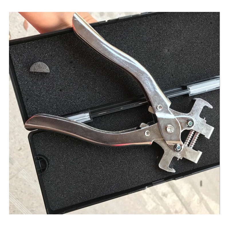 

New Automobile Folded Remote Take Nail Clippers for Locksmith Hand Tool Use Hareware Tool