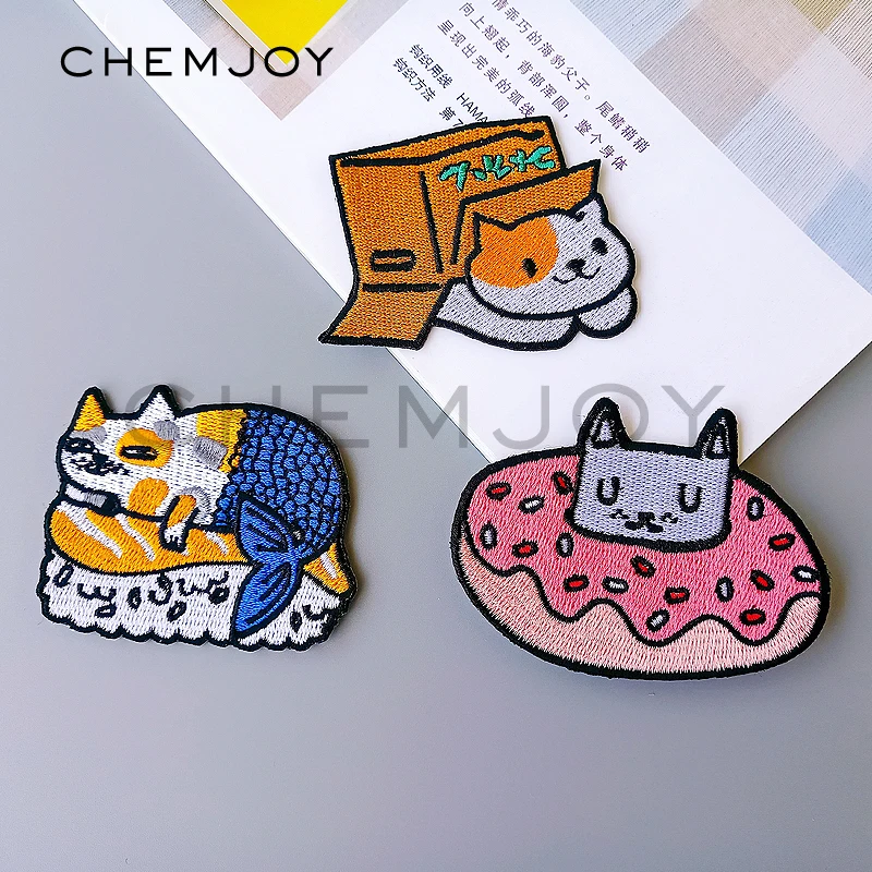 

Set of 3 Sushi Cat Embroidered Patch Ironing Fun Sew on Appliques Kids Clothing Cartoon Stickers Shoes Backpack Sticker Badges Patches