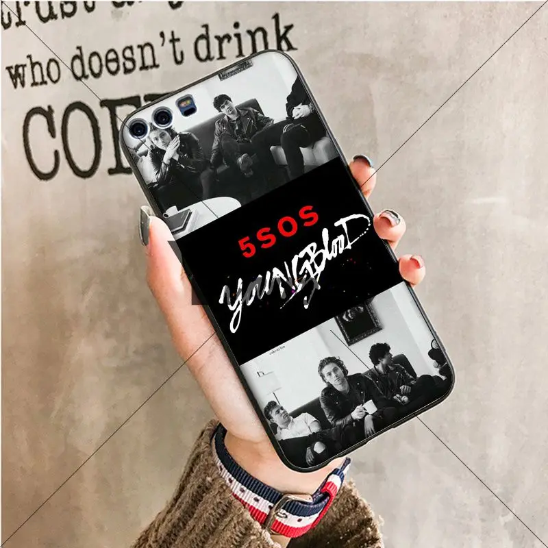 YOUNGBLOOD 5Sos band