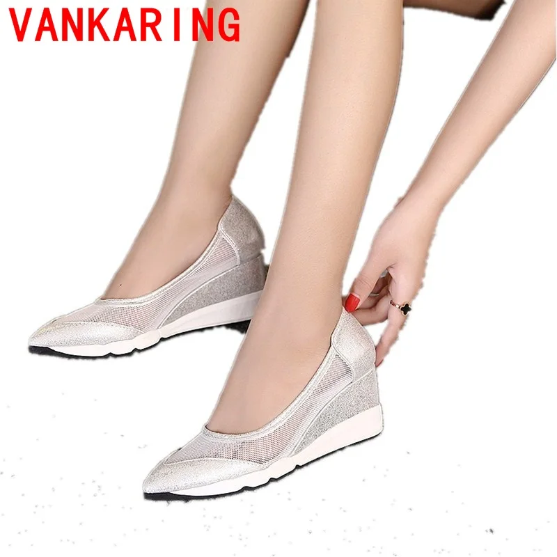 Vankaring новый стиль женщины сандалии острым носом насосы моды удобные клинья обувь