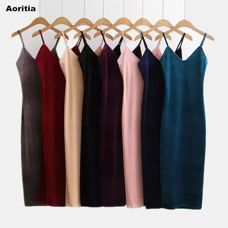 

2017 Women Spring Brief Style Velvet Slip Dress Side Vent Full Dress Suspender Strap Sexy One Piece Velvet Dress