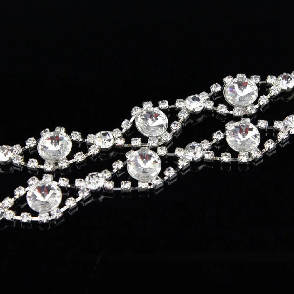 100Yards 18mm Applique Clear Crystal Rhinestone Silver Chain Sew On Rhinestone Wedding Cake Decoration
100Yards 18mm Applique Clear Crystal Rhinestone Silver Chain Sew On Rhinestone Wedding Cake Decoration