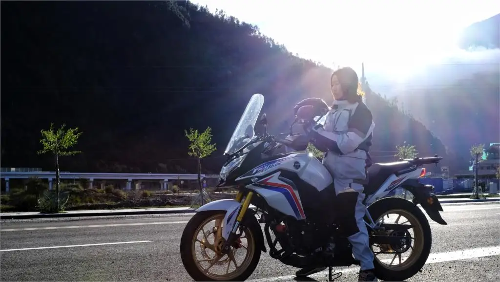 LYSCHY мотоциклетная куртка летняя Водонепроницаемая мотоциклетная куртка дышащая мотоциклетная Защитная Экипировка Броня мото одежда