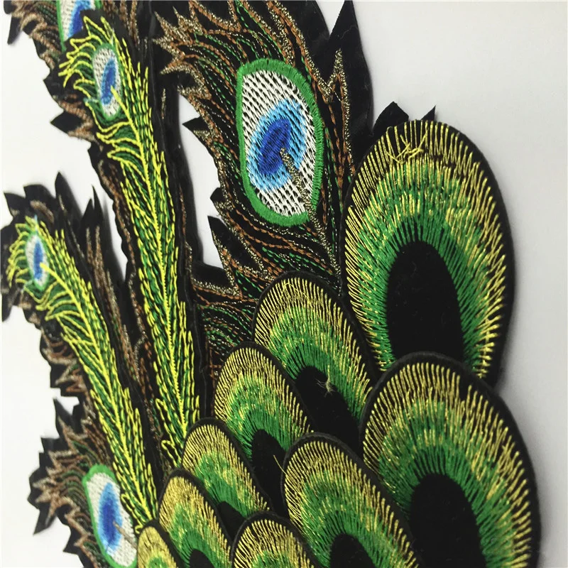 Peacock-feather-wing-embroidered-patches-for-clothing-appliques-sew-stripes-on-elegance-parent-child-clothes-craft (3)