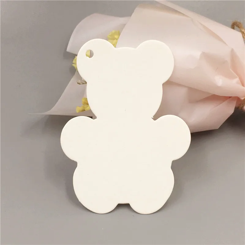 Свадебные этикетки в форме маленького медведя из крафт-бумаги, милые этикетки для игрушек, кукол, этикетка для упаковки подарка, спасибо, ценники, сувениры, 50 шт./лот