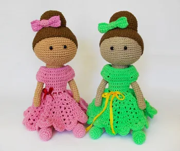 

crochet armigurumi rattle girl model number WL001