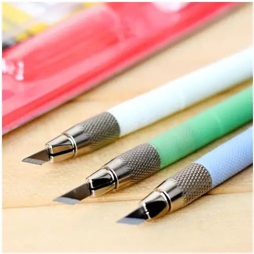 Steel Hobby Knife with 12 pcs Spare Blade Utility Knife Carving Craft