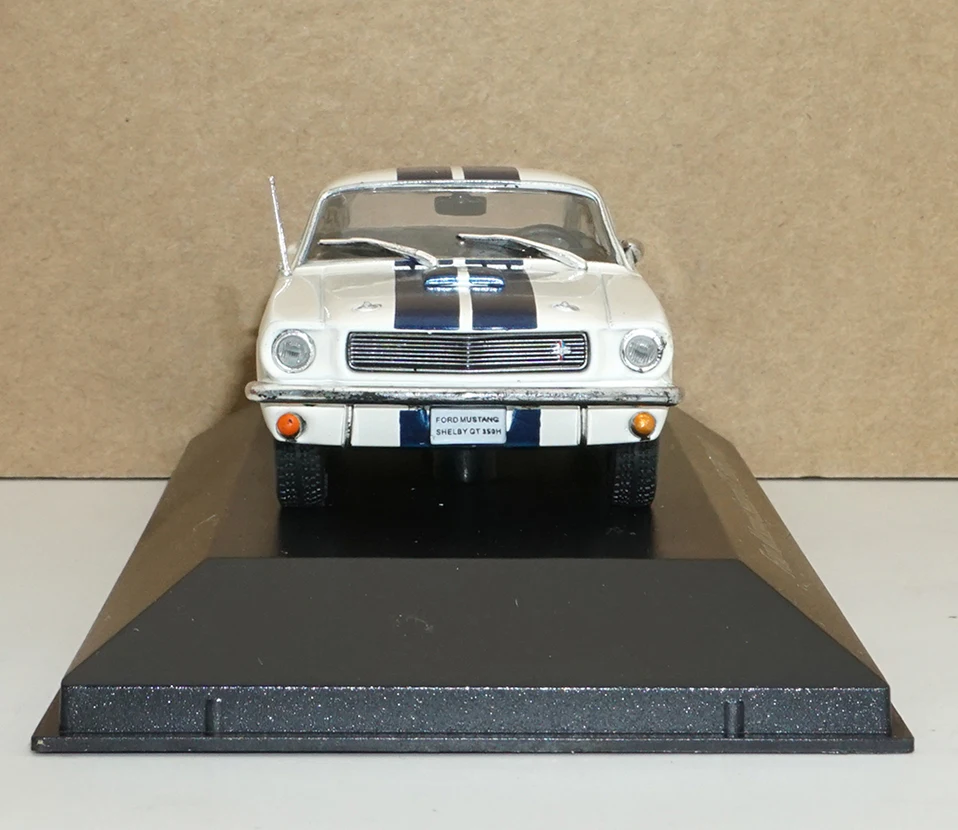  Diecast Model 8-11 Years car Models 143 Diecasts  Toy Vehicles  Miniature Model for CHEVROLET CORSA1.0 LTZ 1.4FORD GT 350H   (3)