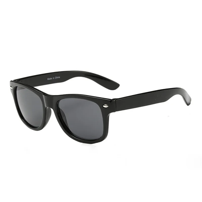 DesolDelos/ новые модные детские солнцезащитные очки, детские солнцезащитные очки для мальчиков и девочек, пластиковая оправа, 8 цветов, милые крутые защитные очки UV400 - Цвет линз: Black Gray